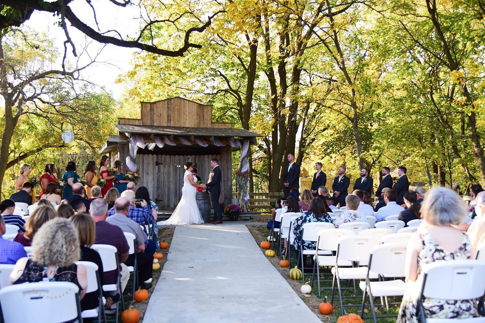 103121-owh-liv-hauntedwedding-p10